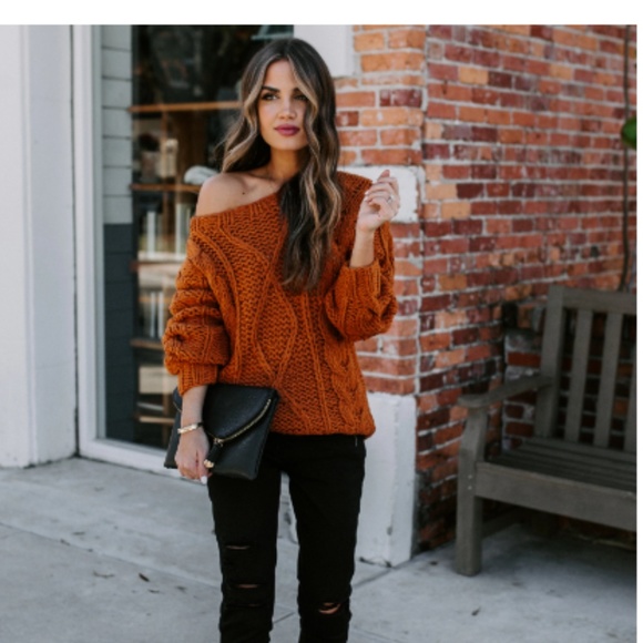 HILDA Cable Knit Sweater - Picture 2 of 8